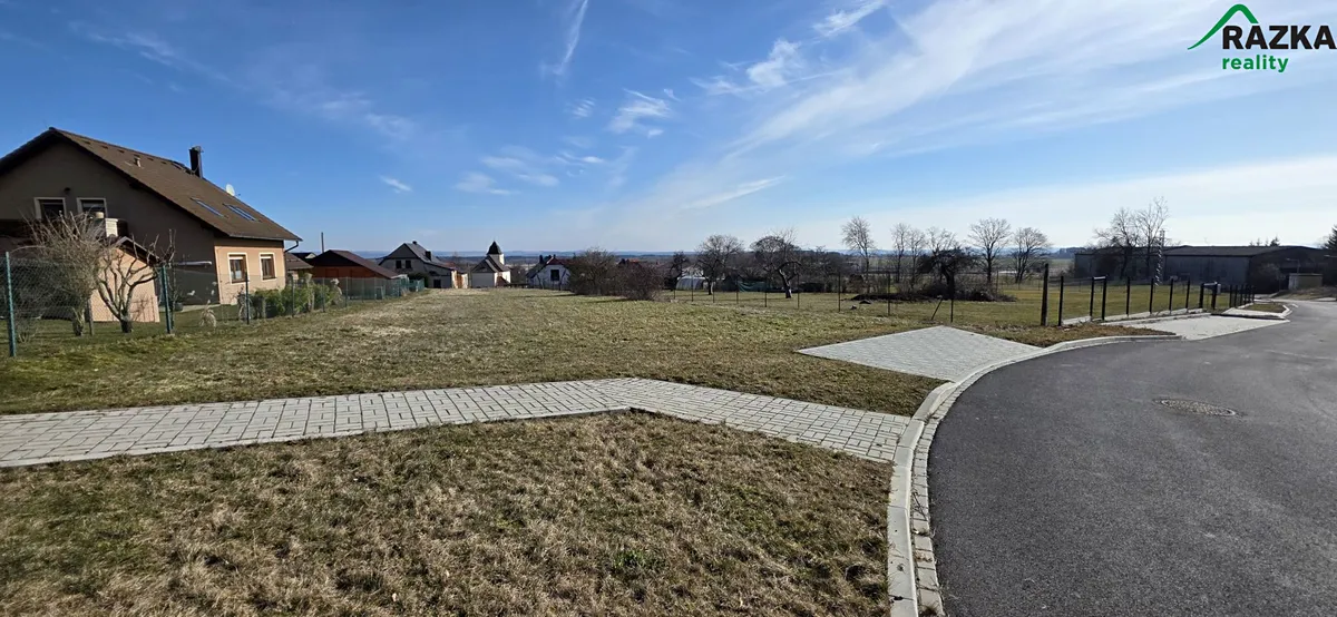 Prodej stavebního pozemku 1585 m²
